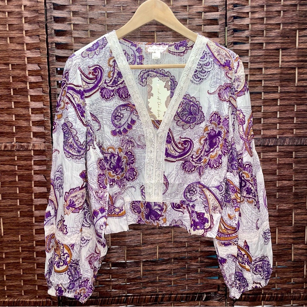Band of the Free Elegant Paisley Crop Top Purple and Cream, Size L, NWT. - Picture 3 of 7
